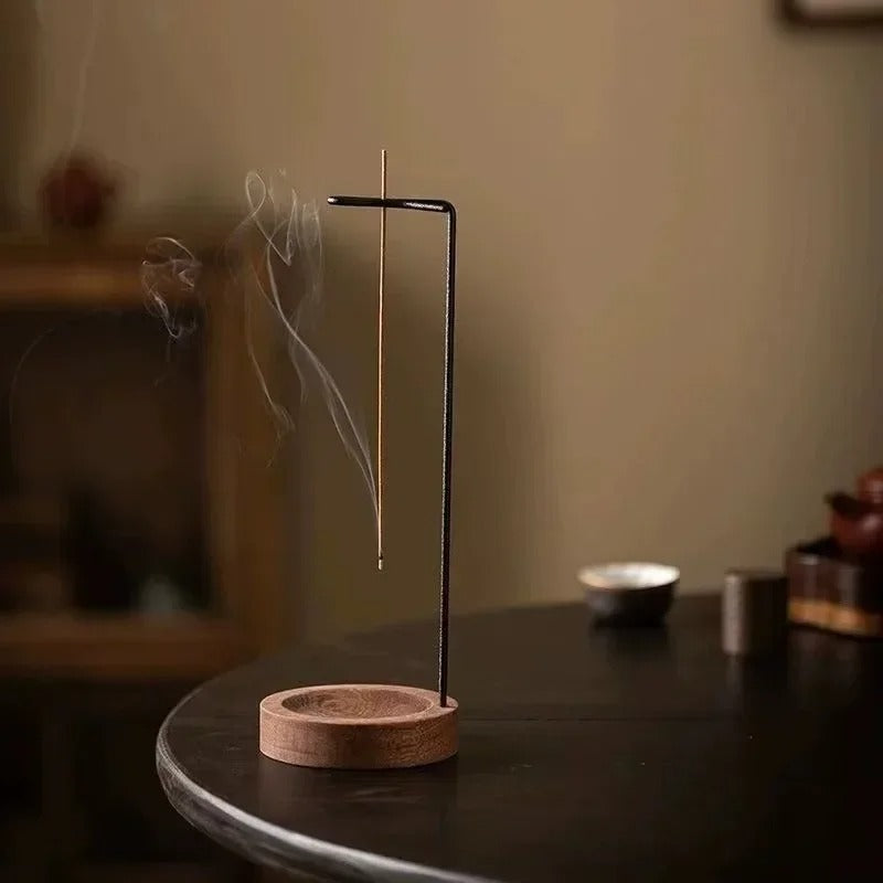 Incensário Invertido de Madeira – Arte, Paz e Aromaterapia